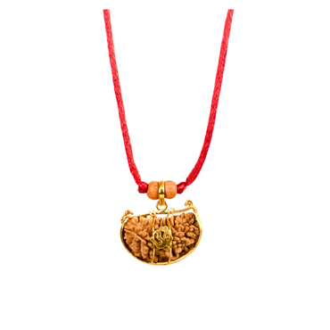 1-Eyed RudrakshaCrescent_Nepal_Gold Pendant