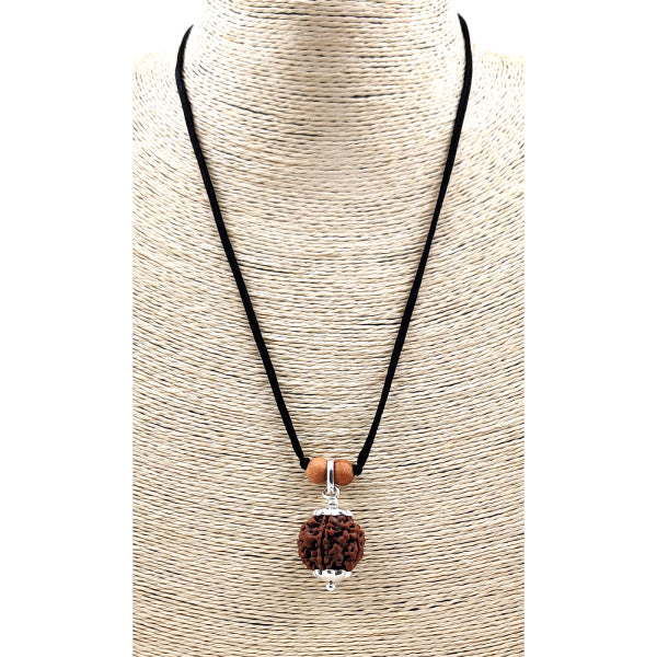 5-Augen Rudraksha (Nepal) - Balanciert die fünf Elemente