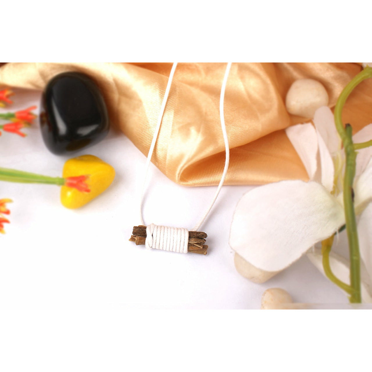 Root of the Comfrey tree - to compensate for the moon in the horoscope