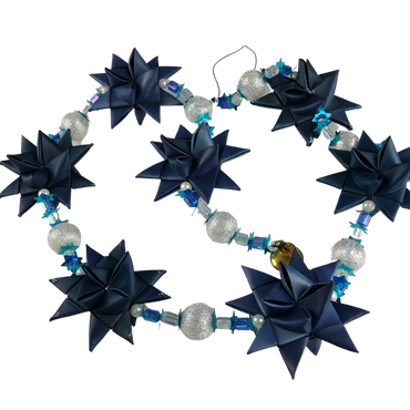 Long star chain with bell