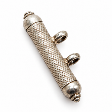 Chatulle pour le yantra, cendre - réel argent dans divers designs