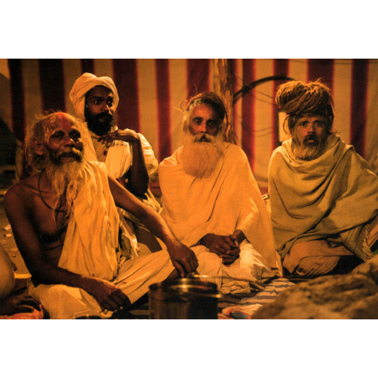 Postal "Yogis en el Kumbh Mela"